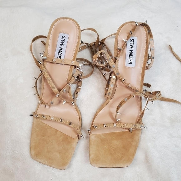Steve Madden "Uplift" Nude Gladiator Spiked Square Toe High Heel Size 10 BNIB - Picture 2 of 9